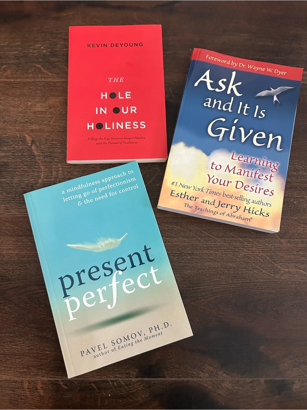 Book bundle. Three motivational paperback books.